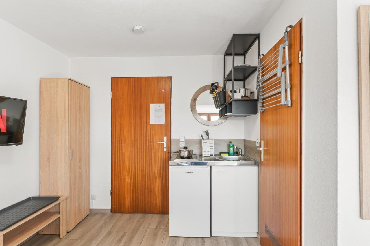 Home2Stay Apartmenthaus Heilbronn City Kitchen Parking Highspeed Wifi Washroom Eksteriør billede