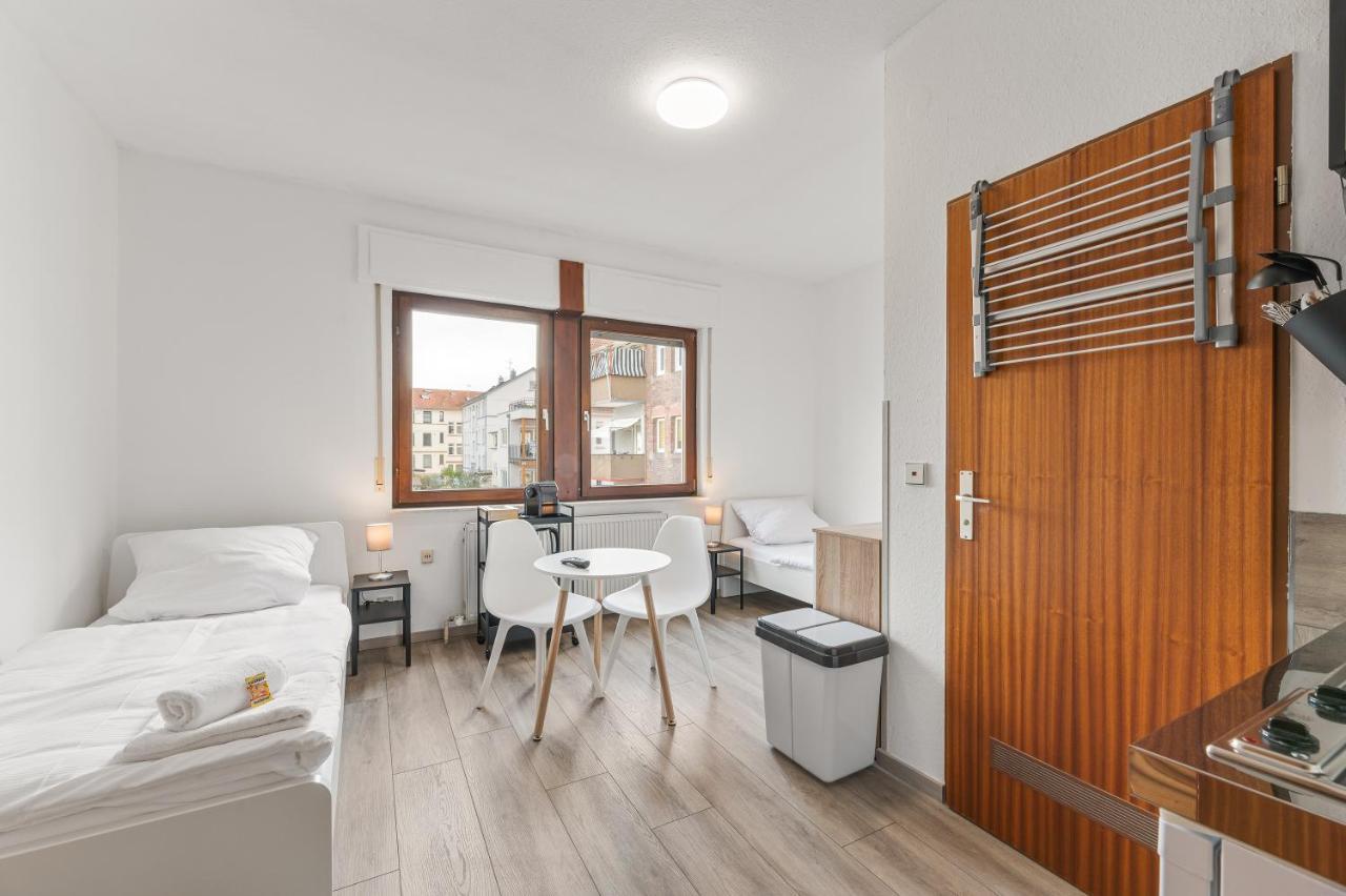 Home2Stay Apartmenthaus Heilbronn City Kitchen Parking Highspeed Wifi Washroom Eksteriør billede