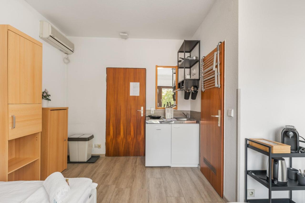 Home2Stay Apartmenthaus Heilbronn City Kitchen Parking Highspeed Wifi Washroom Eksteriør billede