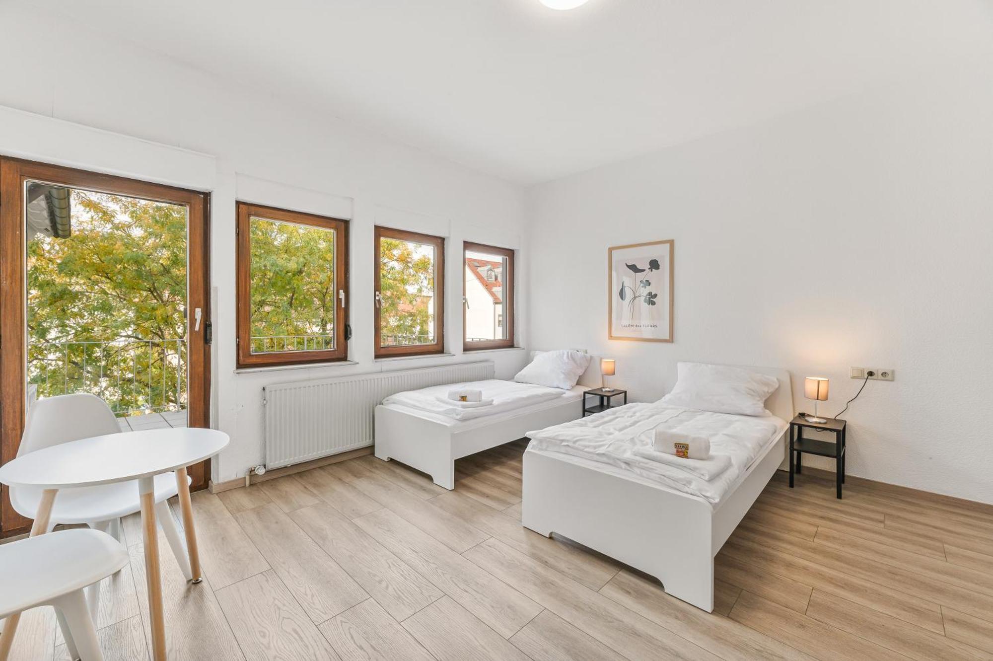 Home2Stay Apartmenthaus Heilbronn City Kitchen Parking Highspeed Wifi Washroom Eksteriør billede